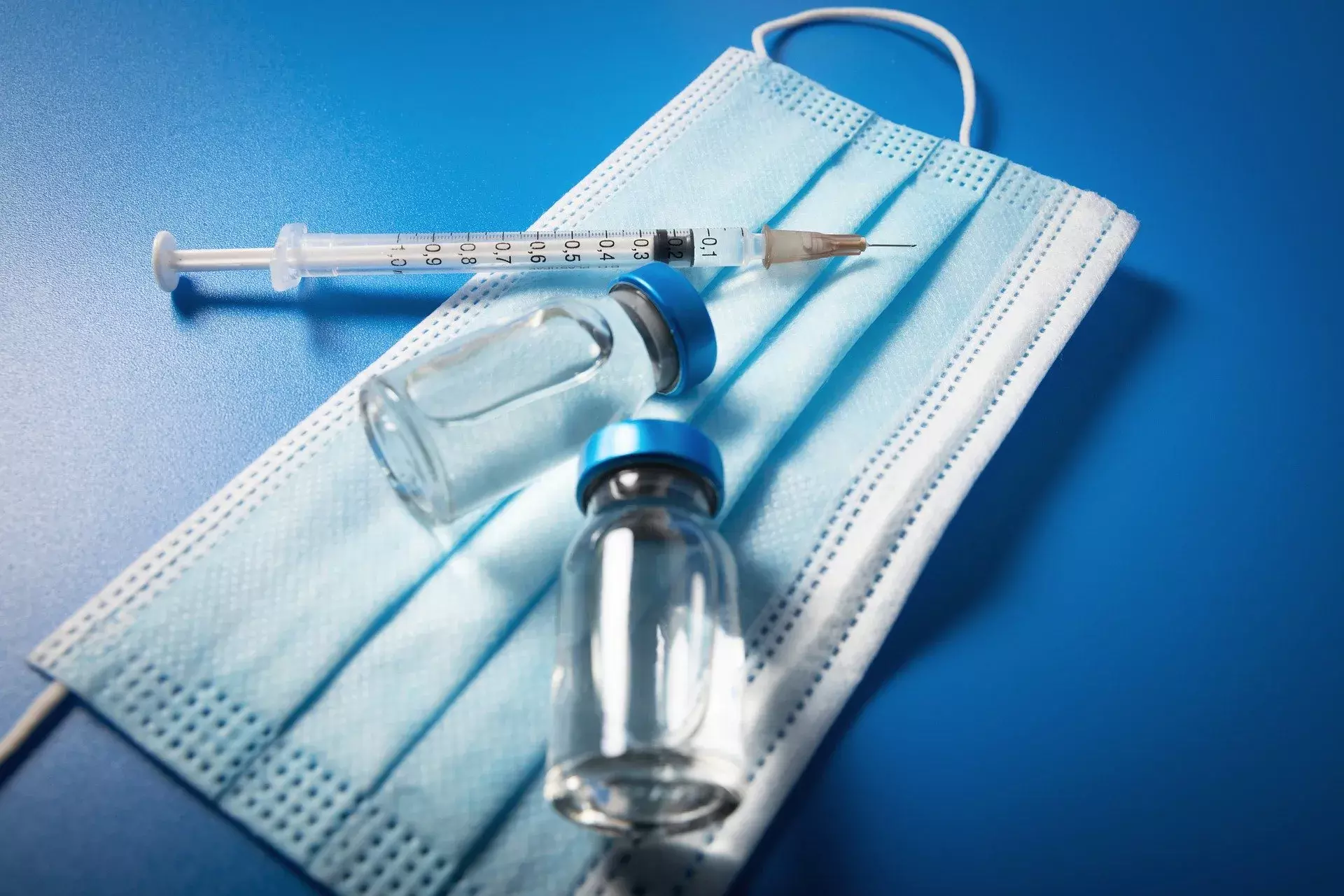 China, and Not India, Was First to Cross 100 crore COVID-19 Vaccine Doses China, and Not India, Was First to Cross 100 crore COVID-19 Vaccine Doses