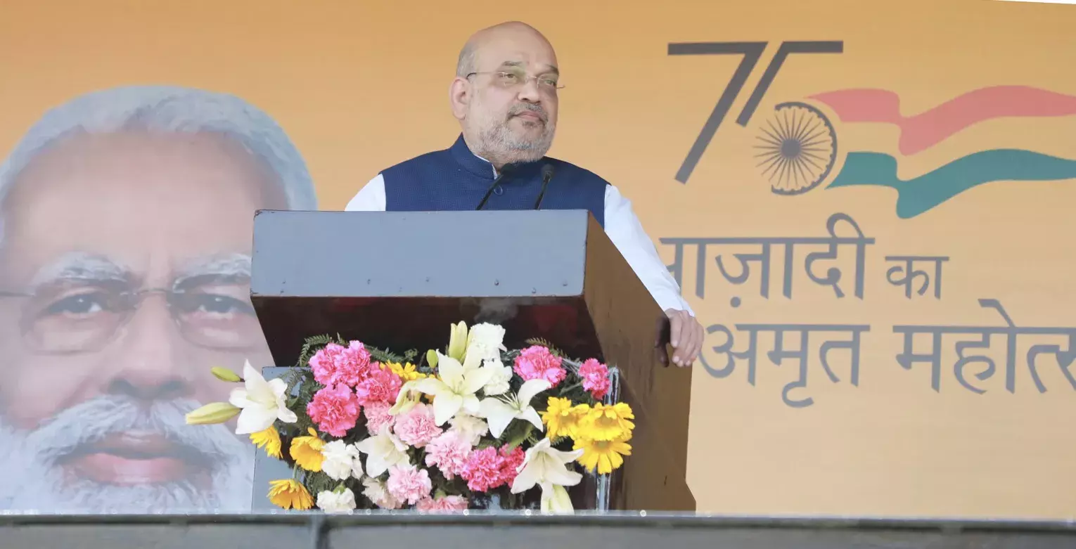 Amit Shah Claims No Deaths in Gujarat in Third Wave, Records Show 699 Died